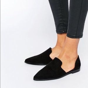 Black pointed toe suede shoes